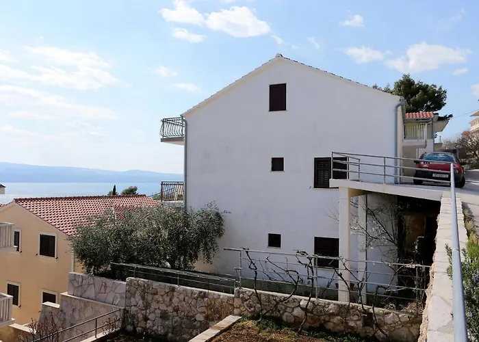 With Parking Space Rogoznica, Omis - 10358 Daire *