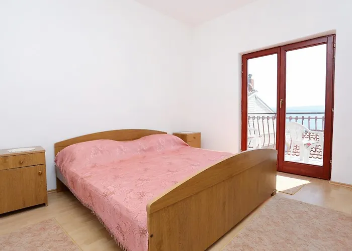 With Parking Space Rogoznica, Omis - 10358 *